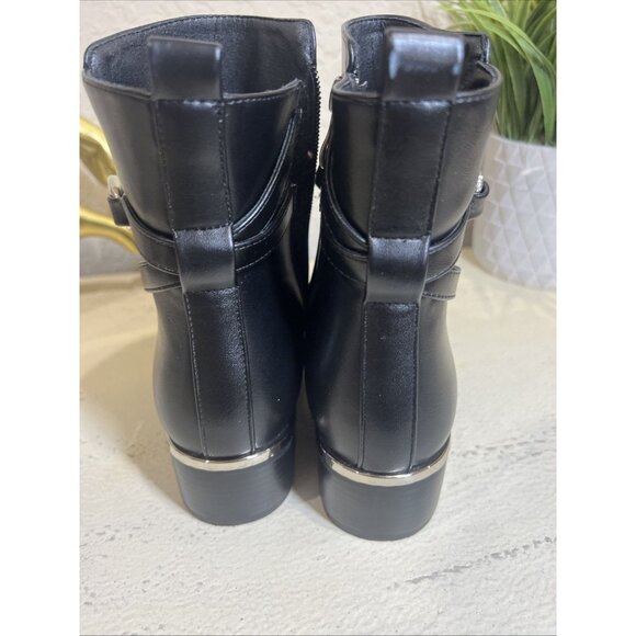 Torgeis Iona Boot Sz 7 Black Pointy Silver Chain Ankle Boots Women’s - Picture 4 of 12